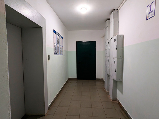 Продам трехкомнатную (3-комн.) квартиру, Колхозная ул, 55к4, Услонь д