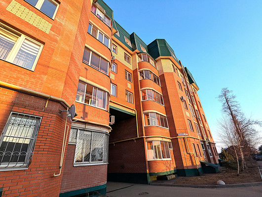 Продам трехкомнатную (3-комн.) квартиру, Колхозная ул, 55к4, Услонь д