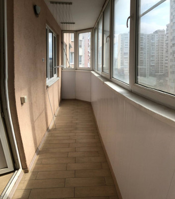 Продам однокомнатную (1-комн.) квартиру, им. Александра Покрышкина ул, 2/2, Краснодар г