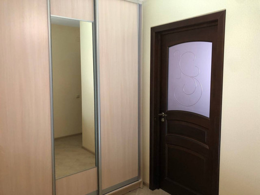 Продам однокомнатную (1-комн.) квартиру, им. Александра Покрышкина ул, 2/2, Краснодар г