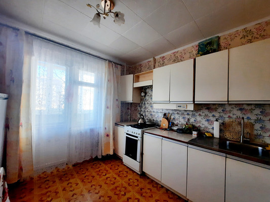 Продам двухкомнатную (2-комн.) квартиру, Васильева ул, 3, Йошкар-Ола г