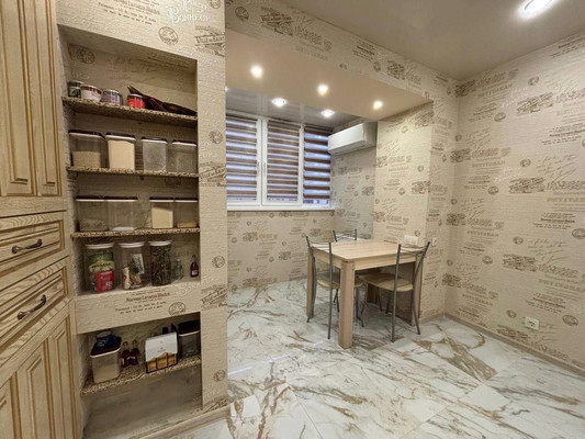 Продам двухкомнатную (2-комн.) квартиру, Михайловское ш, 82к3, Рязань г