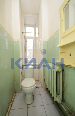 Продам трехкомнатную (3-комн.) квартиру, Малиновского ул, 8, Красноярск г