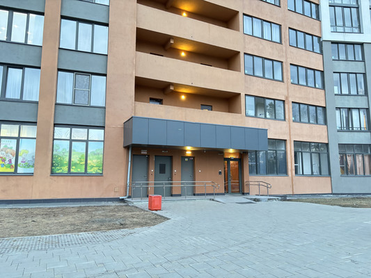 Продам двухкомнатную (2-комн.) квартиру, Светлый мкр, 1, Екатеринбург г