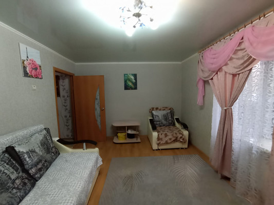 Продам двухкомнатную (2-комн.) квартиру, Пионерская ул, 109, Волгодонск г