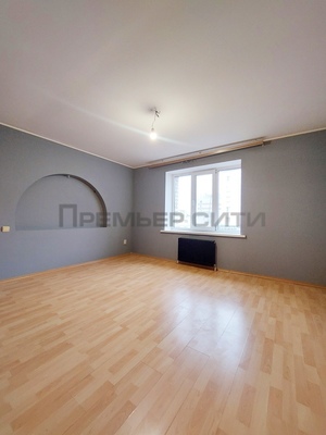 Продам двухкомнатную (2-комн.) квартиру, Московская ул, 341, Калуга г