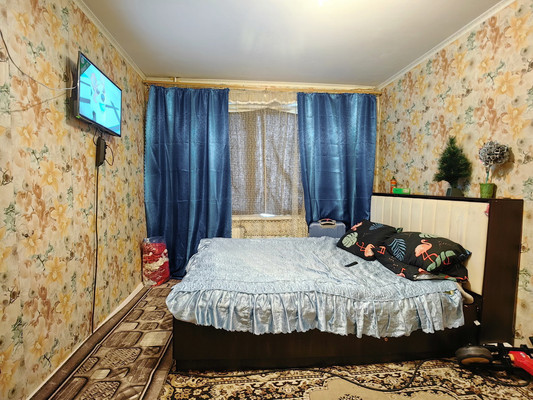 Продам двухкомнатную (2-комн.) квартиру, Серпуховская ул, 27, Липицы с