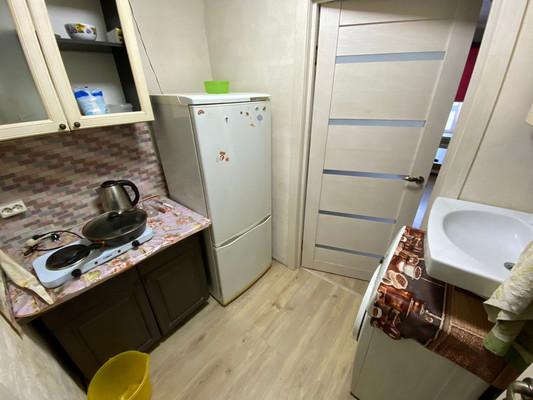 Продам однокомнатную (1-комн.) квартиру, Ленина ул, 25а, Апрелевка г
