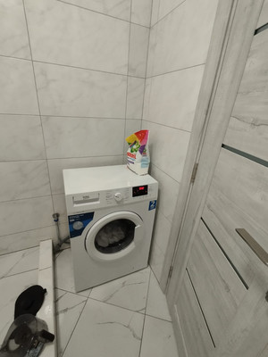 Продам двухкомнатную (2-комн.) квартиру, Спортивный кв-л, 12кА, Небуг с