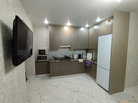 Продам двухкомнатную (2-комн.) квартиру, Спортивный кв-л, 12кА, Небуг с