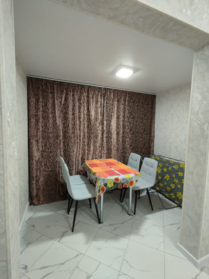 Продам двухкомнатную (2-комн.) квартиру, Спортивный кв-л, 12кА, Небуг с