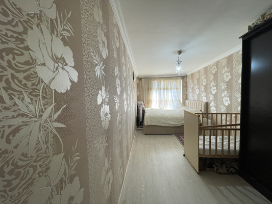Продам двухкомнатную (2-комн.) квартиру, Джамалутдина Атаева ул, 6, Махачкала г