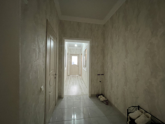 Продам трехкомнатную (3-комн.) квартиру, Генерала Омарова ул, 39, Махачкала г