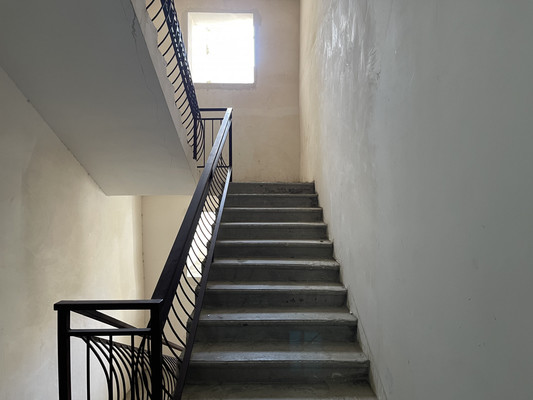 Продам трехкомнатную (3-комн.) квартиру, Генерала Омарова ул, 39, Махачкала г