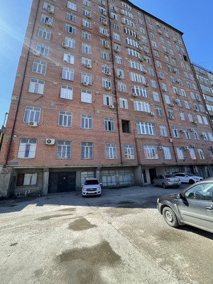 Продам трехкомнатную (3-комн.) квартиру, Генерала Омарова ул, 39, Махачкала г