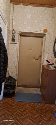 Продам двухкомнатную (2-комн.) квартиру, Колхозная ул, 36, Услонь д