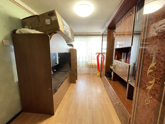Продам двухкомнатную (2-комн.) квартиру, ГСК Кузнечики тер, 5, Кузнечики п