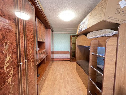 Продам двухкомнатную (2-комн.) квартиру, ГСК Кузнечики тер, 5, Кузнечики п