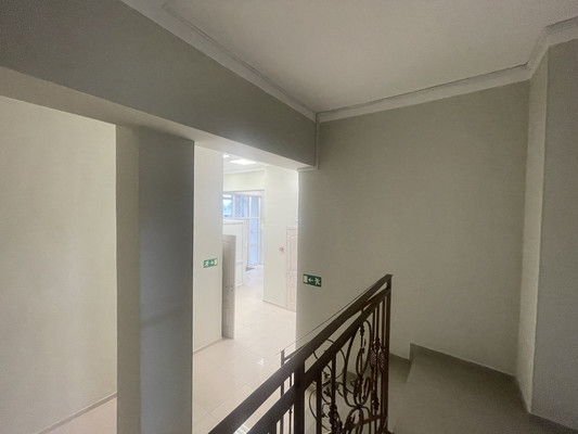 Продам коммерческое помещение 127 м2, Елизаветинская ул, 4, Калининград г