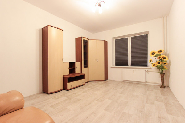 Продам однокомнатную (1-комн.) квартиру, Юнтоловский пр-кт, 53к1, Санкт-Петербург г