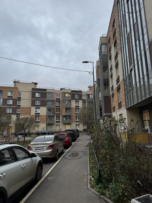 Продам однокомнатную (1-комн.) квартиру, Юнтоловский пр-кт, 53к1, Санкт-Петербург г