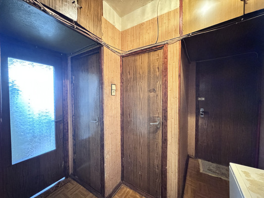 Продам трехкомнатную (3-комн.) квартиру, Ударников пр-кт, 15Ак1, Санкт-Петербург г