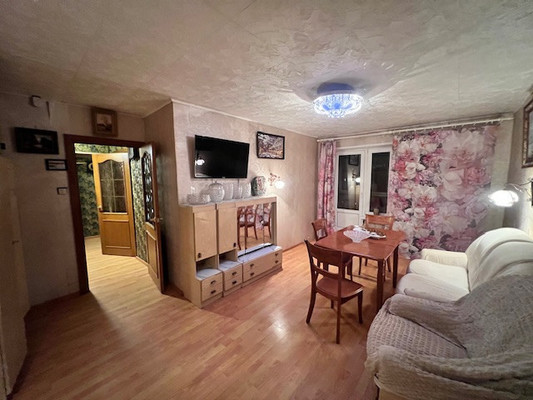 Продам двухкомнатную (2-комн.) квартиру, Шокальского проезд, 36к2, Москва г