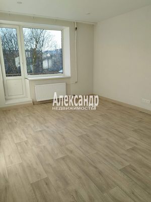 Продам двухкомнатную (2-комн.) квартиру, Куйбышева ул, 17, Выборг г