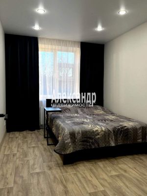 Продам двухкомнатную (2-комн.) квартиру, Куйбышева ул, 17, Выборг г
