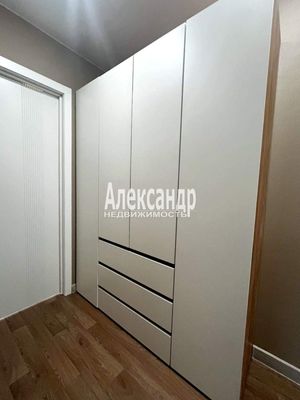 Продам двухкомнатную (2-комн.) квартиру, Куйбышева ул, 17, Выборг г