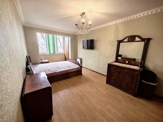 Продам однокомнатную (1-комн.) квартиру, Калмыкова ул, 231, Нальчик г