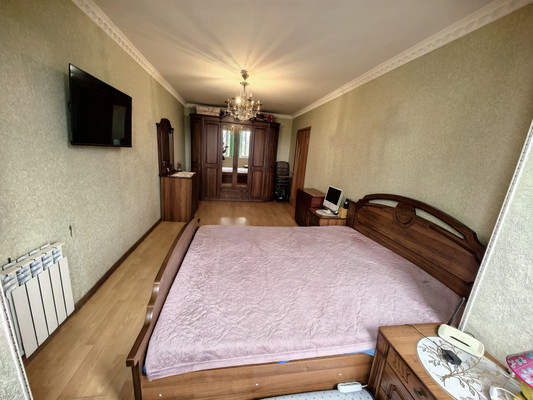 Продам однокомнатную (1-комн.) квартиру, Калмыкова ул, 231, Нальчик г