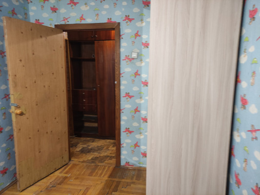 Продам двухкомнатную (2-комн.) квартиру, 3-е почтовое отделение ул, 30, Люберцы г