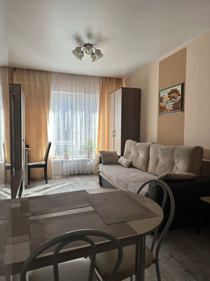 Продам однокомнатную (1-комн.) квартиру, Вересова ул, 5к1, Великий Новгород г