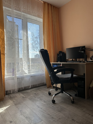 Продам однокомнатную (1-комн.) квартиру, Вересова ул, 5к1, Великий Новгород г