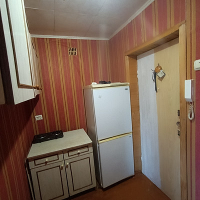 Продам однокомнатную (1-комн.) квартиру, Автогенный пер, 17, Воронеж г