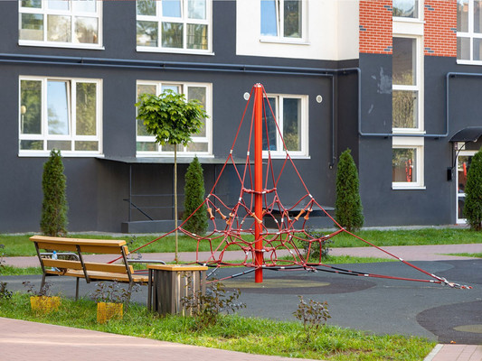 Продам однокомнатную (1-комн.) квартиру, Коммунистическая ул, 8, Калининград г