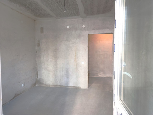 Продам однокомнатную (1-комн.) квартиру, Коммунистическая ул, 8, Калининград г