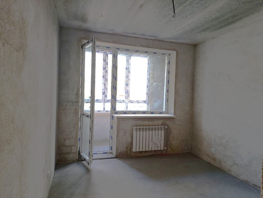 Продам однокомнатную (1-комн.) квартиру, Коммунистическая ул, 8, Калининград г