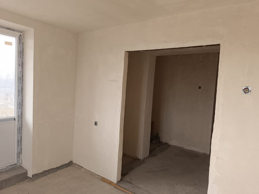 Продам двухкомнатную (2-комн.) квартиру, Гайнутдинова ул, 36, Саки г