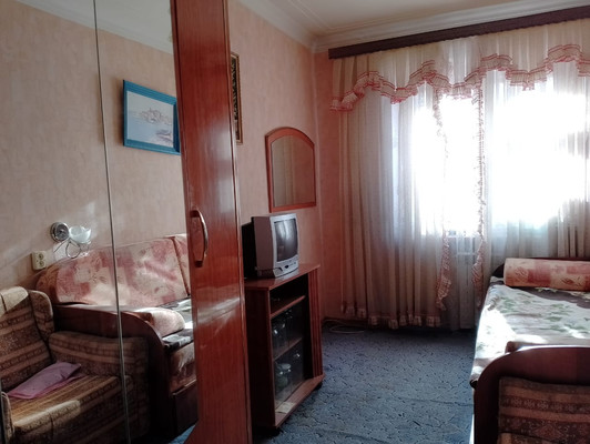 Продам трехкомнатную (3-комн.) квартиру, Комсомольская ул, 19, Иваново г