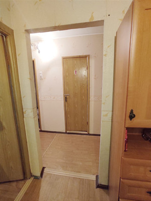 Продам двухкомнатную (2-комн.) квартиру, Сергея Есенина б-р, 9, Липецк г