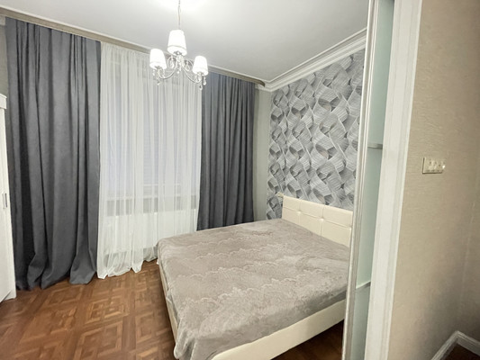 Продам двухкомнатную (2-комн.) квартиру, Чернышевского ул, 201кЕ, Нальчик г