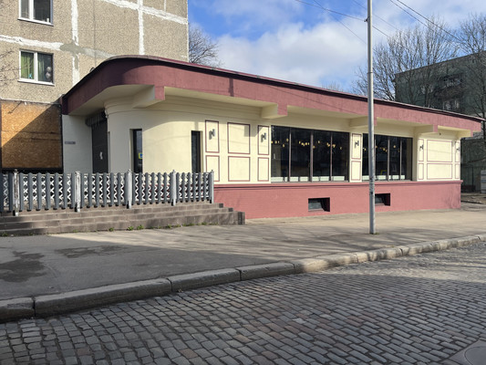 Продам коммерческое помещение 326 м2, Грига ул, 26, Калининград г