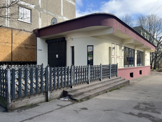 Продам коммерческое помещение 326 м2, Грига ул, 26, Калининград г