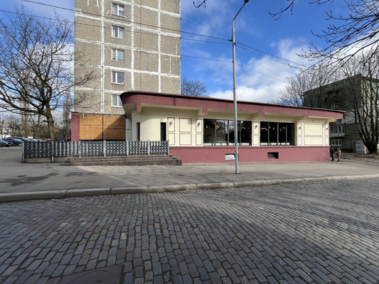 Продам коммерческое помещение 326 м2, Грига ул, 26, Калининград г