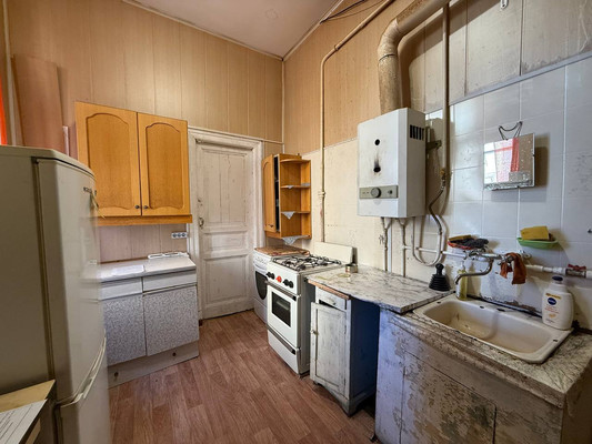 Продам 2-комн. в 5-комн. квартире, Красного Курсанта ул, 34а, Санкт-Петербург г