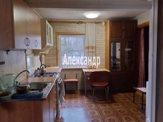 Продам дом в поселке Красногвардеец, 86, Лейпясуо п, 105 км от города