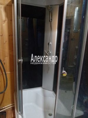 Продам дом в поселке Красногвардеец, 86, Лейпясуо п, 105 км от города