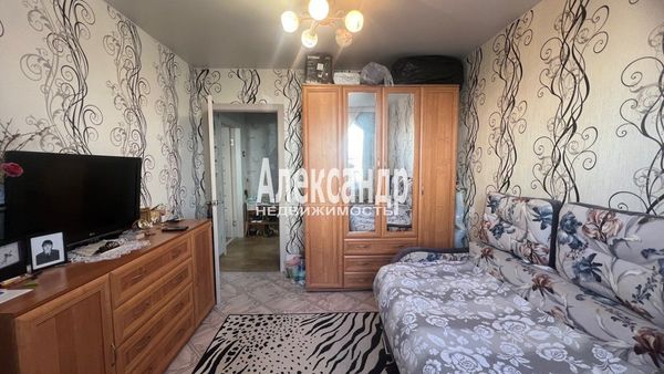 Продам двухкомнатную (2-комн.) квартиру, Им А.К.Харитонова ул, 76, Выборг г